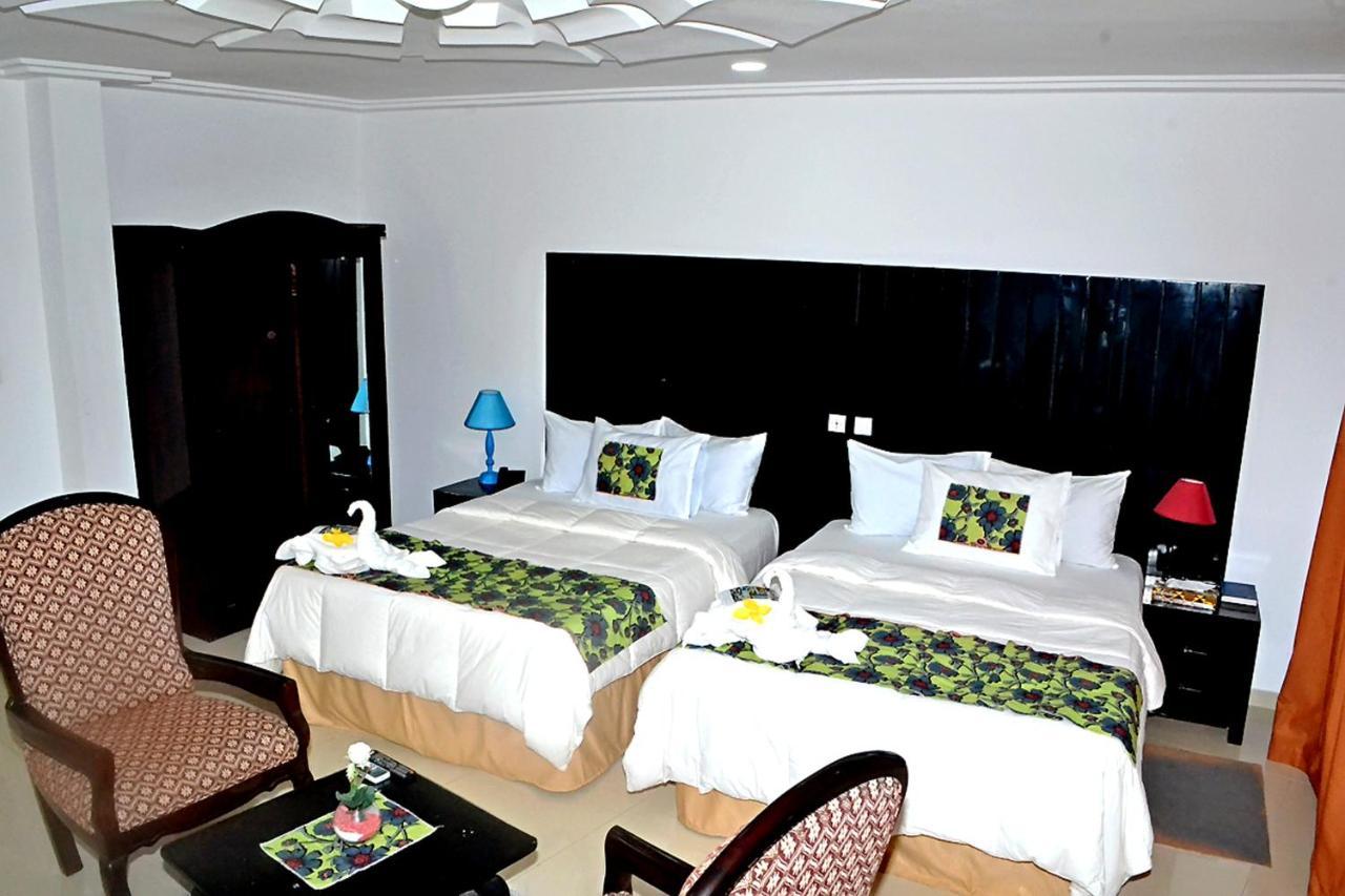 Hotel Bkbg لومي المظهر الخارجي الصورة