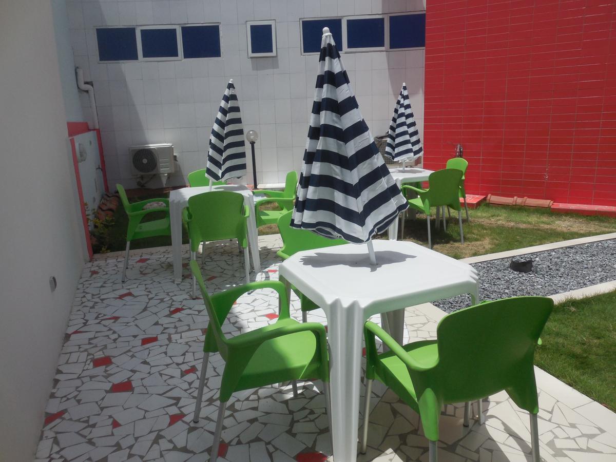 Hotel Bkbg لومي المظهر الخارجي الصورة