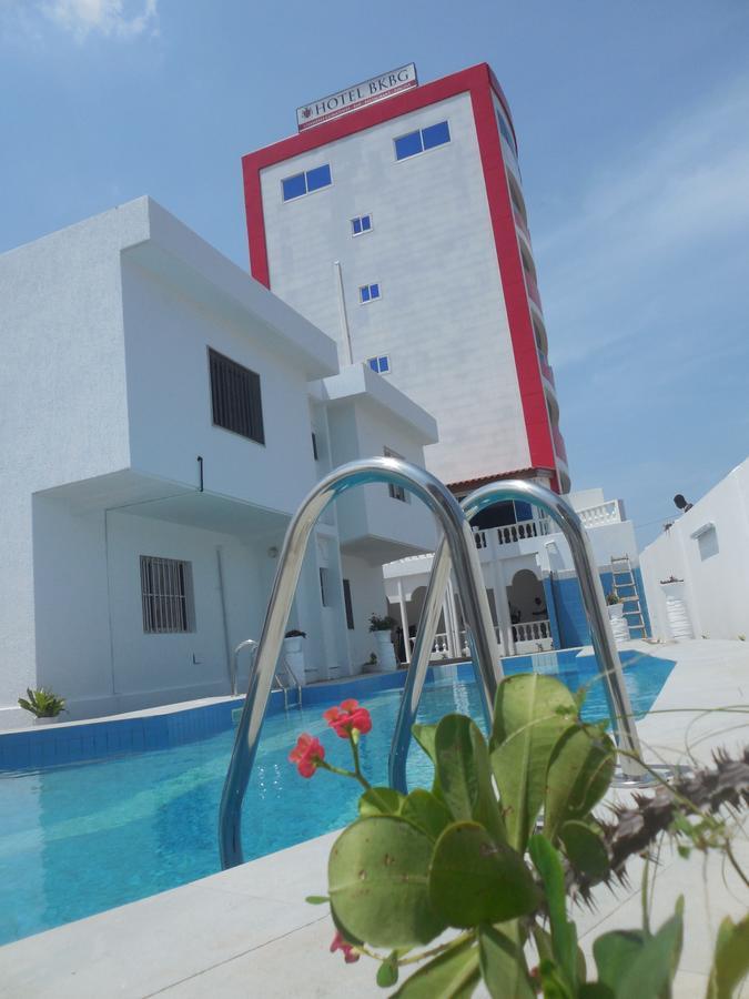 Hotel Bkbg لومي المظهر الخارجي الصورة